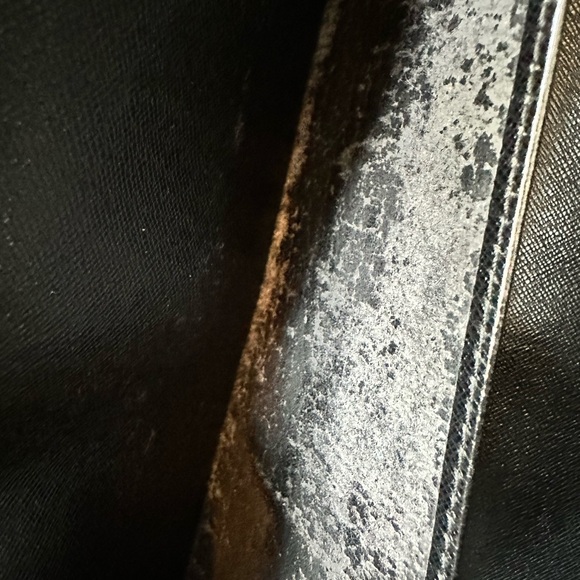 Louis Vuitton Epi 💚💚💚 - Picture 11 of 12